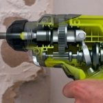 Why does the hammer drill heat up quickly?